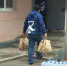 Волонтеры доставили в госпиталь Сальского района продуктовые наборы врачам и питьевую воду - SalskNews.Ru